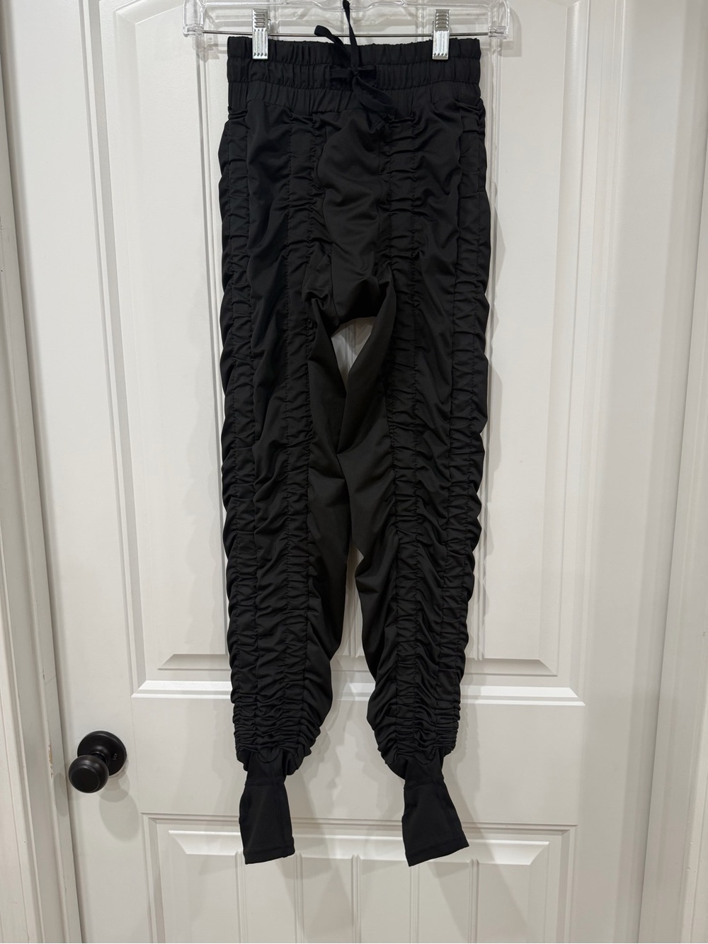 EUC Black Resistance Band Leggings